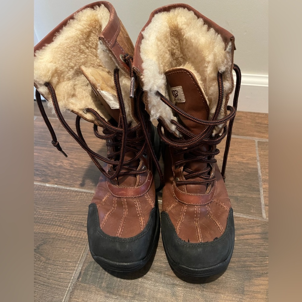 Ugg Snow Boot - image 5